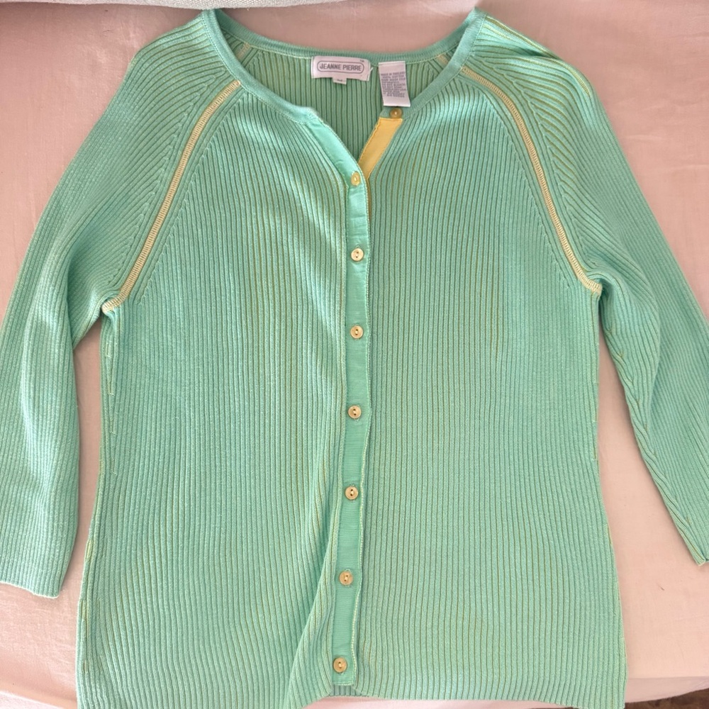 JEANNE PIERRE Light Green Cardigan 100% cotton